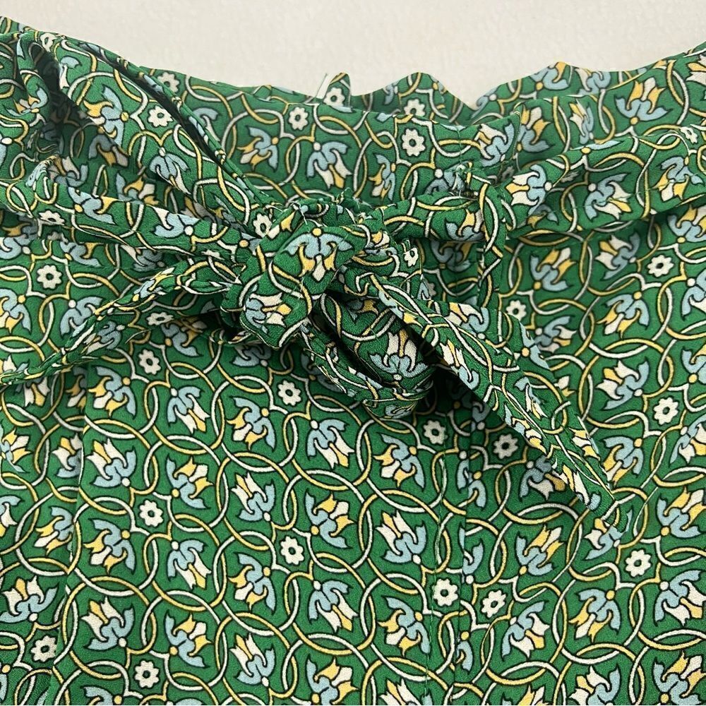 Max Studio Shorts   - Picture 2 of 6